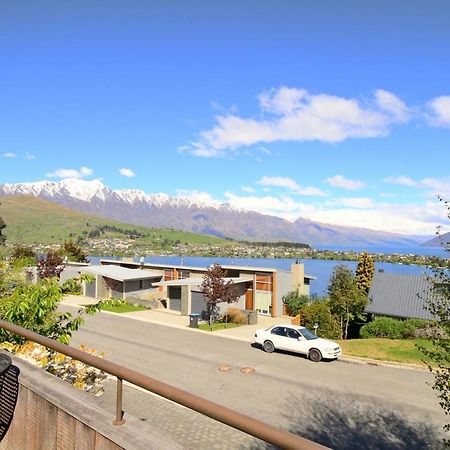 Earnslaw Central Views A Queenstown Exterior photo